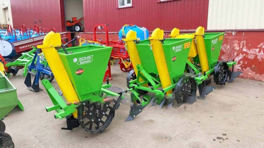 Картофелесажалка Bomet | Бомет S-239 (62,5-67,5 см)